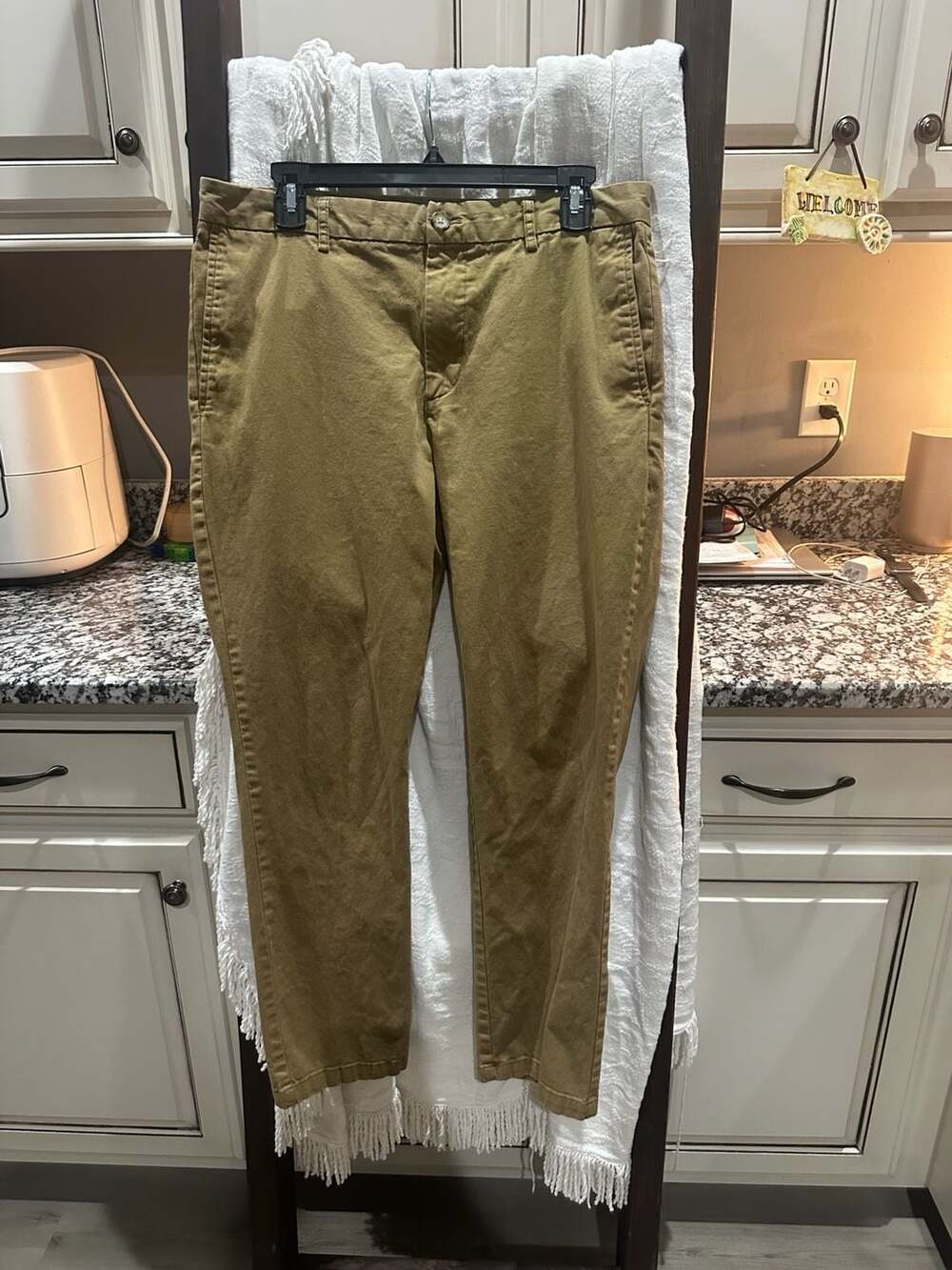 Old Navy Slim Built-In Flex Khaki Chino Pants 34x30